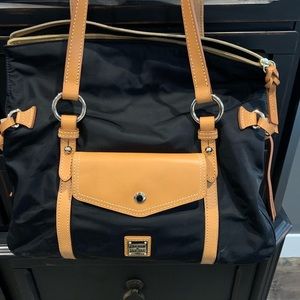 Large Dooney & Bourke Nylon tote purse
